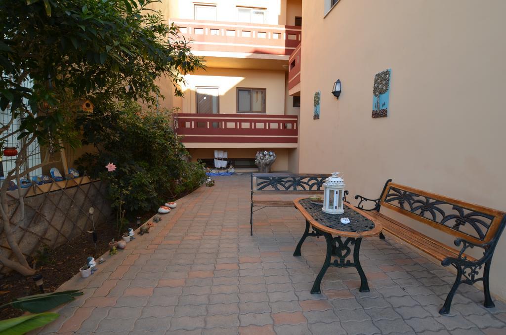 Kochyli Studios Palaiochora Exterior photo